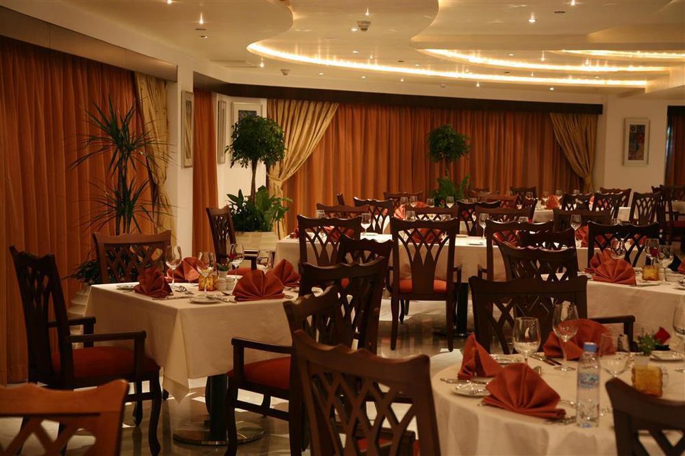 Symphony Hotel Apartments Dubai Restaurant foto